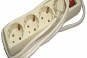 081809595918 (XL) | Stop Kontak 4 Lbg 1,5m YOSHIKAWA