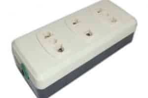 081809595918 (XL) | Stop Kontak 3 Lbg Gepeng JUKE