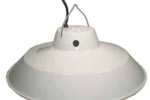 081809595918 (XL) | Kap Lampu Putih PVC E-27 + Fitting