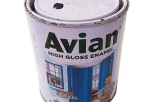 081809595918 (XL) I Cat Kayu & Besi “AVIAN735″High Gloss Enamel