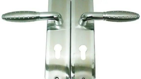 Handle pintu Tanggung “JASS”