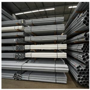 Pipa PVC Tahan Tekanan Tinggi Anti Bocor 1 pipa PVC tahan tekanan tinggi untuk saluran air di gudang